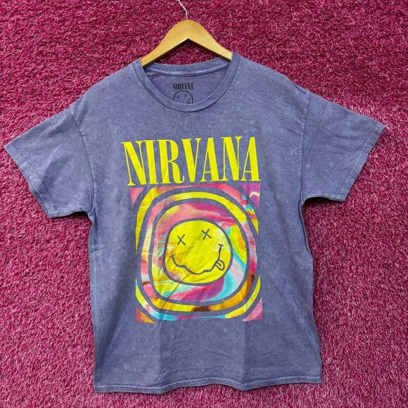 Nirvana Smiley Face Never Mind Grunge Mineral Wash Grunge Tshirt size Large - Picture 1 of 4